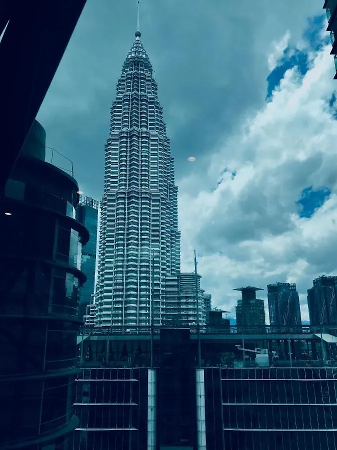Apartment Sky Suites Klcc By Luna Kuala Lumpur