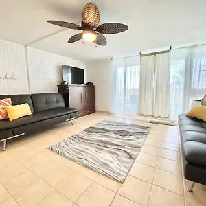 Holiday home Beachfront With Amazing Views United States